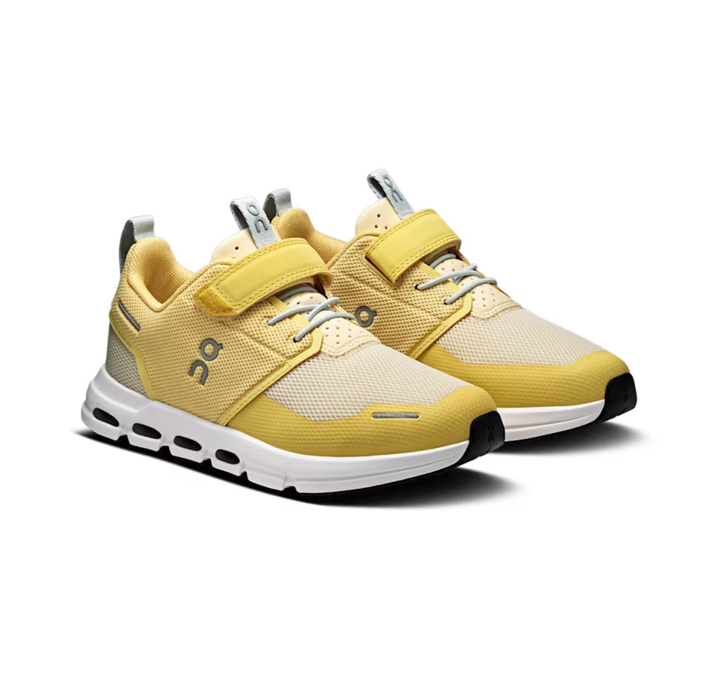 On Little Kids' Cloud Play Citrine/White Athletic Shoes