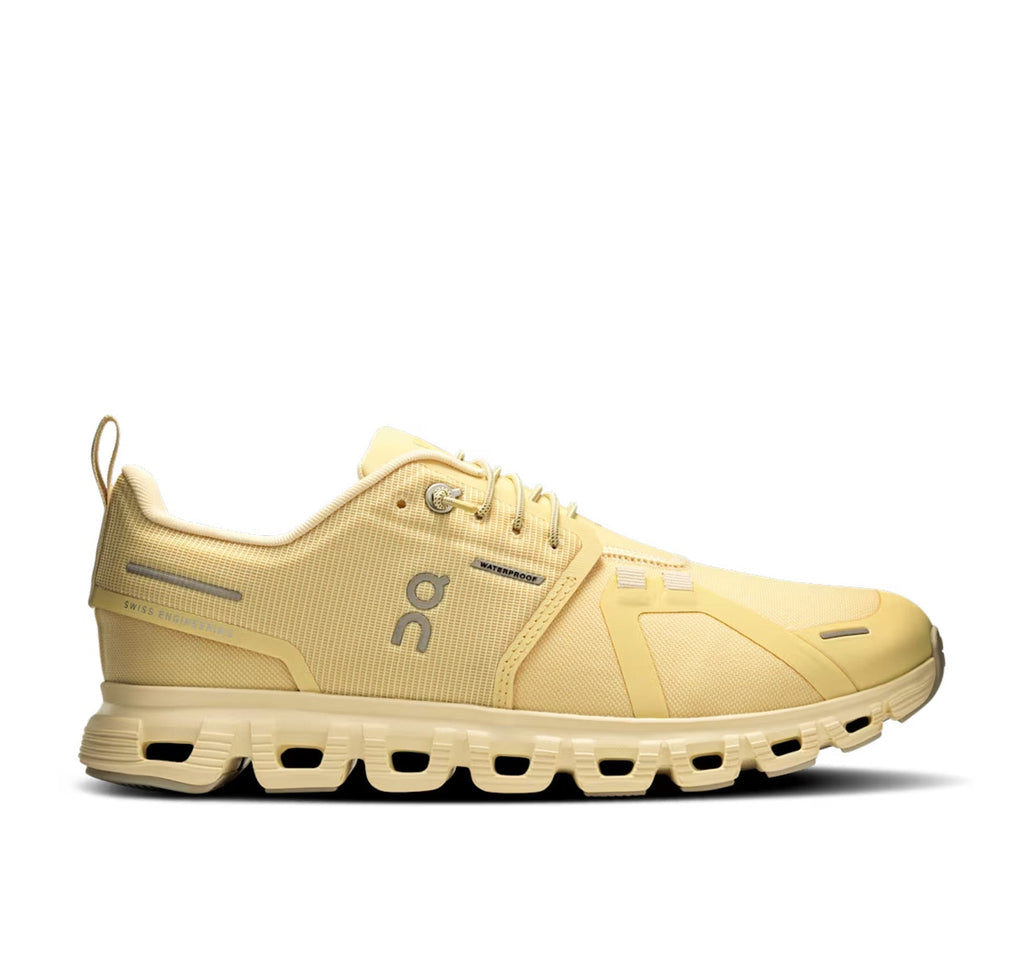 On Women's Cloud 6 Waterproof Nectar/Castor Lifestyle Sneakers
