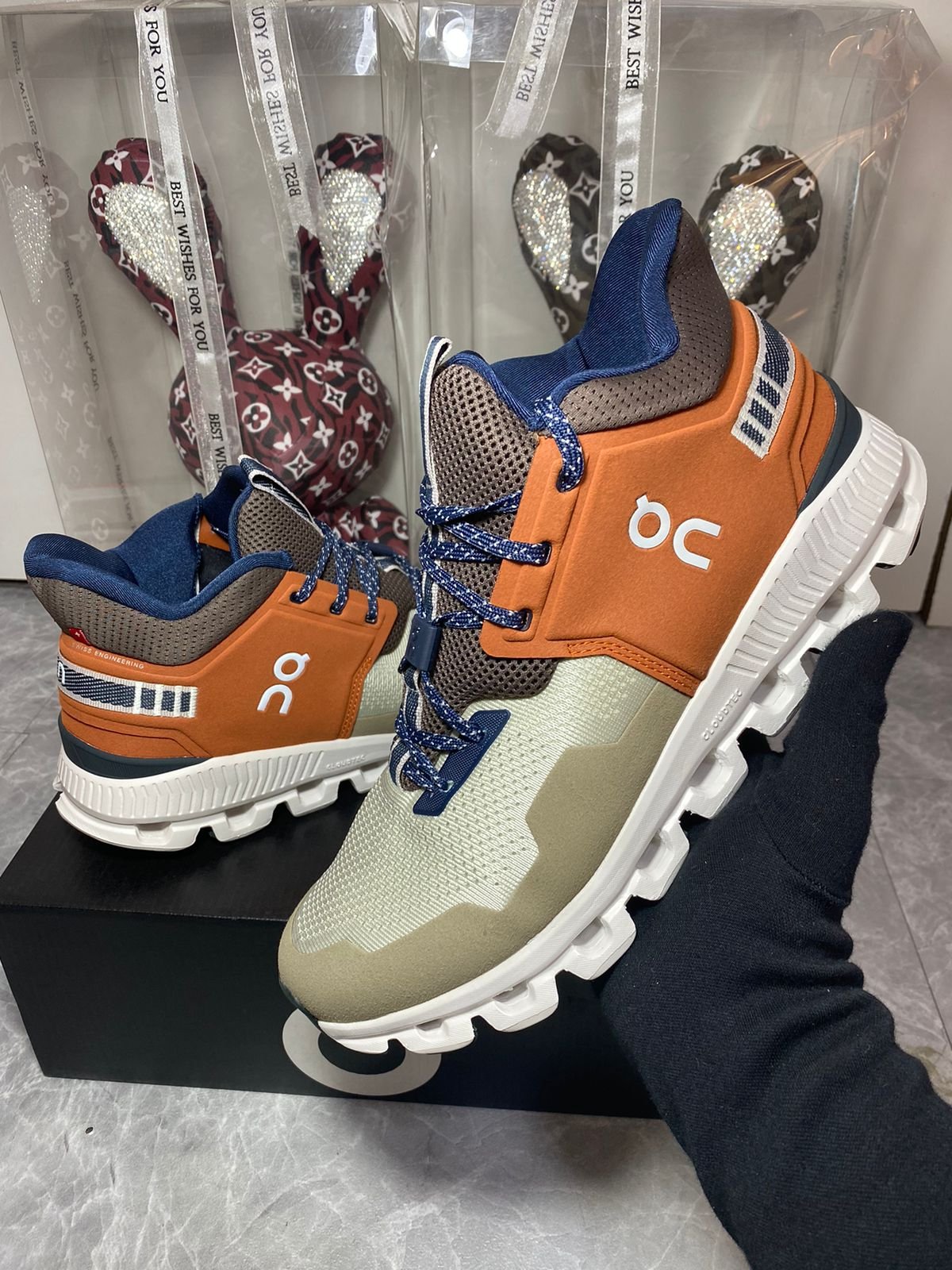 On Cloud Hi Edge Orange Lifestyle Sneakers