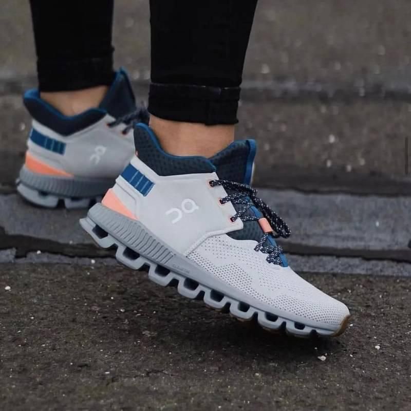 On Cloud Hi Edge Lifestyle Sneakers