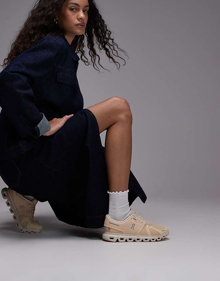 On Cloud 6 Blonde Dew Lifestyle Sneakers