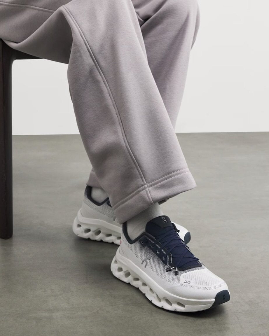 On Cloudtilt Midnight Ice Lifestyle Sneakers