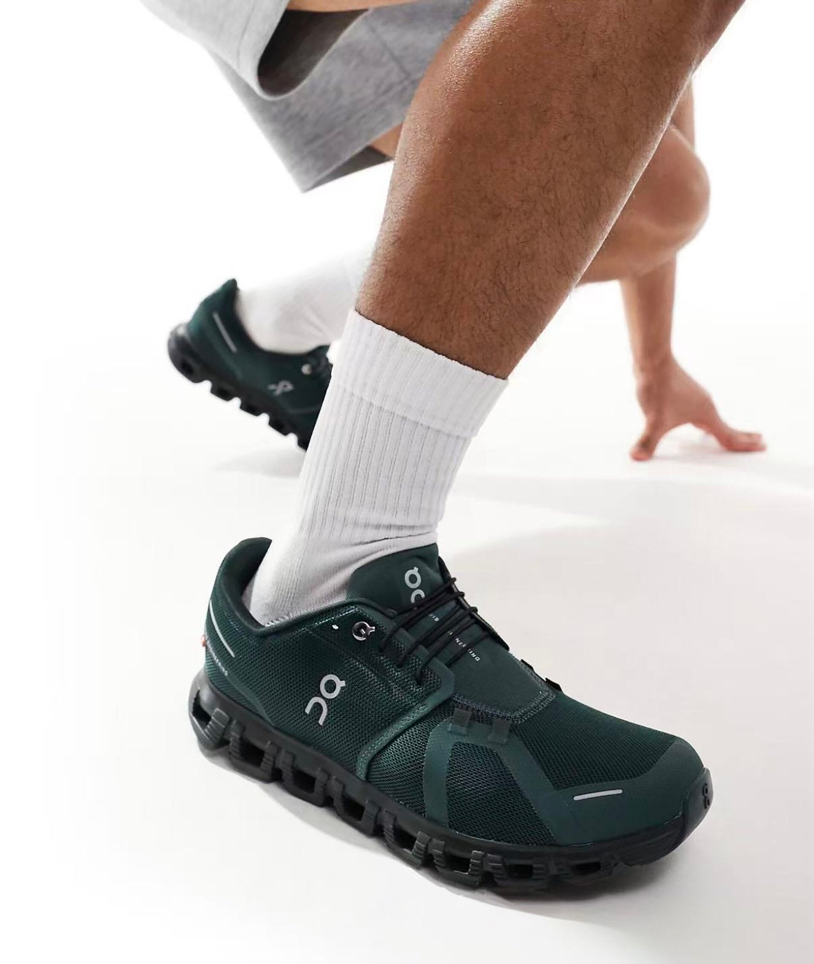On Cloud 6 Evergreen Black Lifestyle Sneakers