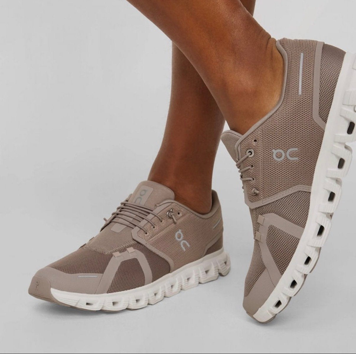 On Cloud 6 Fog White Lifestyle Sneakers