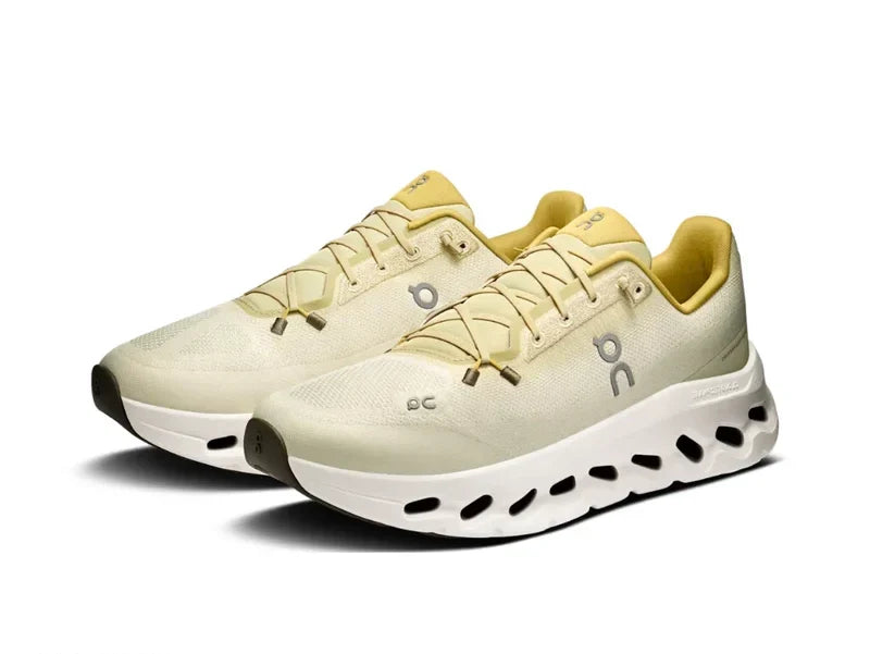 On Cloudtilt Caper Ghost Lifestyle Sneakers