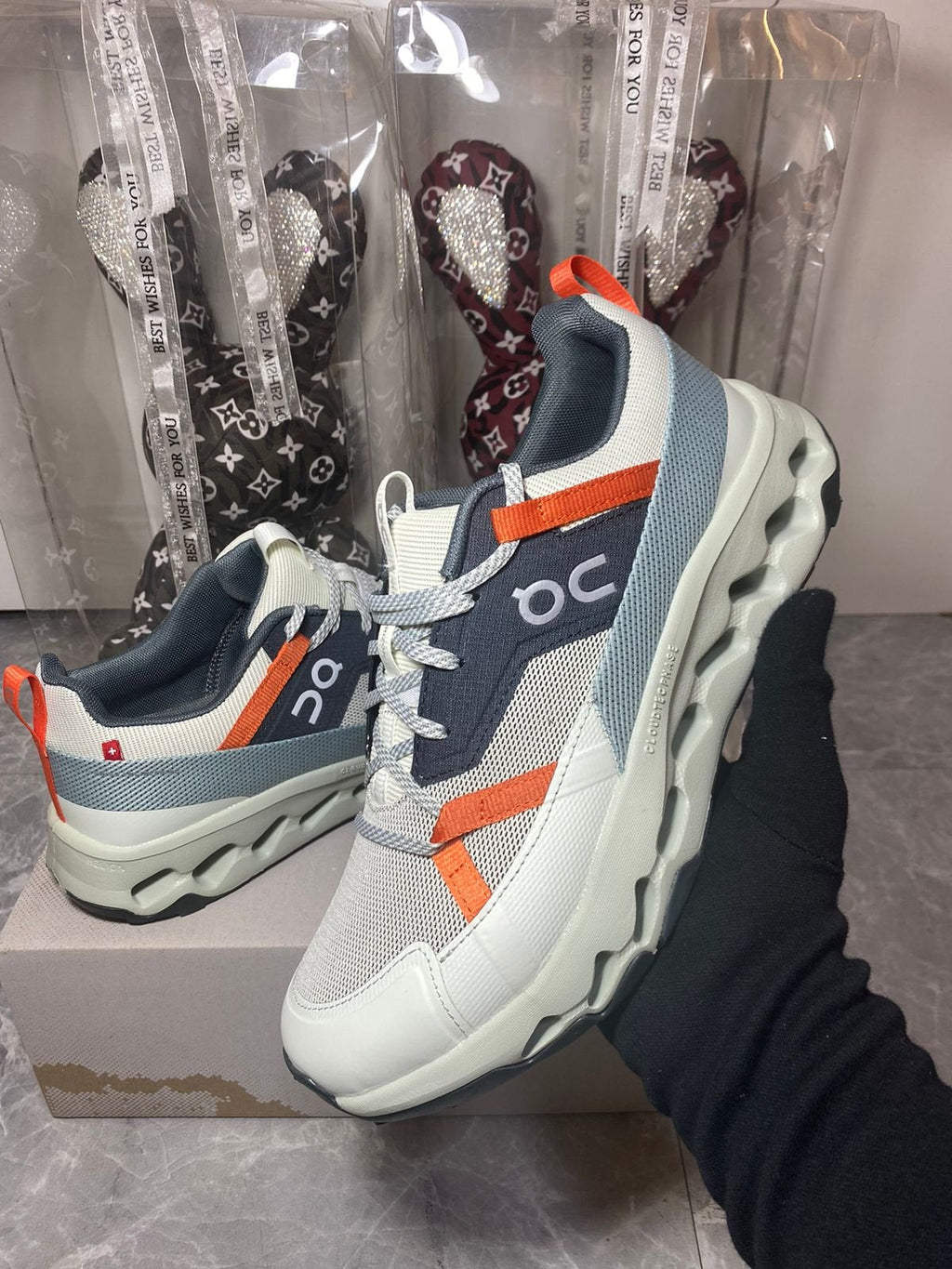On Cloudhorizon Hiking Shoes