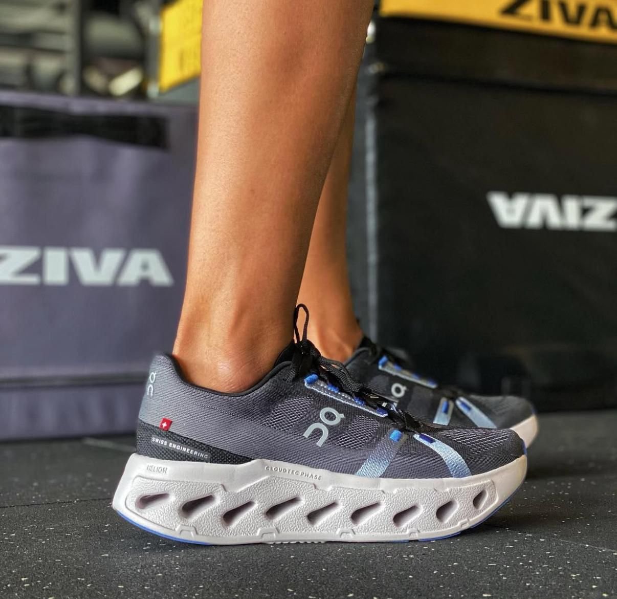 On Cloudeclipse Black Frost Running Shoes