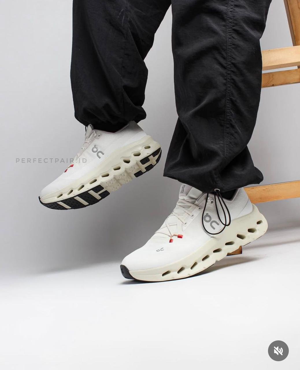 LOEWE x On Cloudtilt 2.0 Lifestyle Sneakers