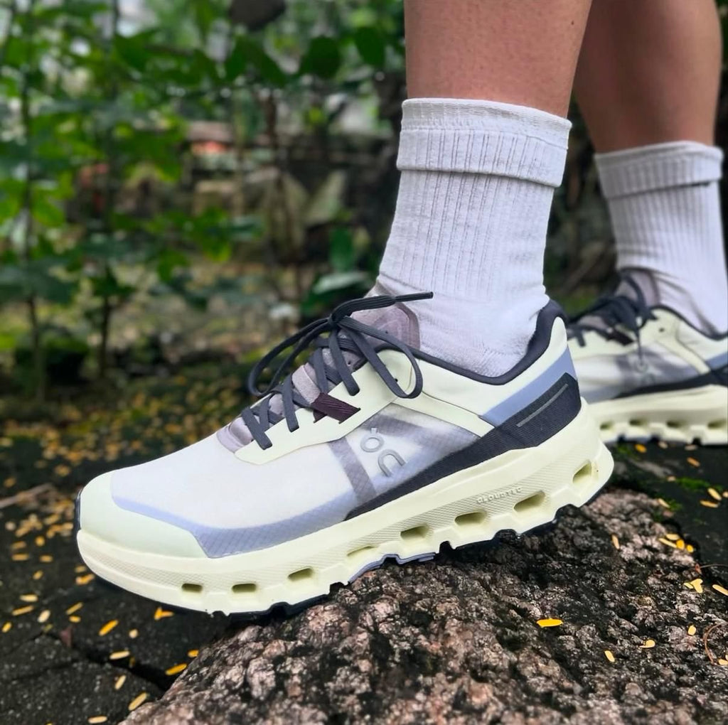 On Cloudvista 2 Seedling Mulberry Trail Running Shoes