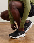 On Cloudflow 4 Black White Running Shoes