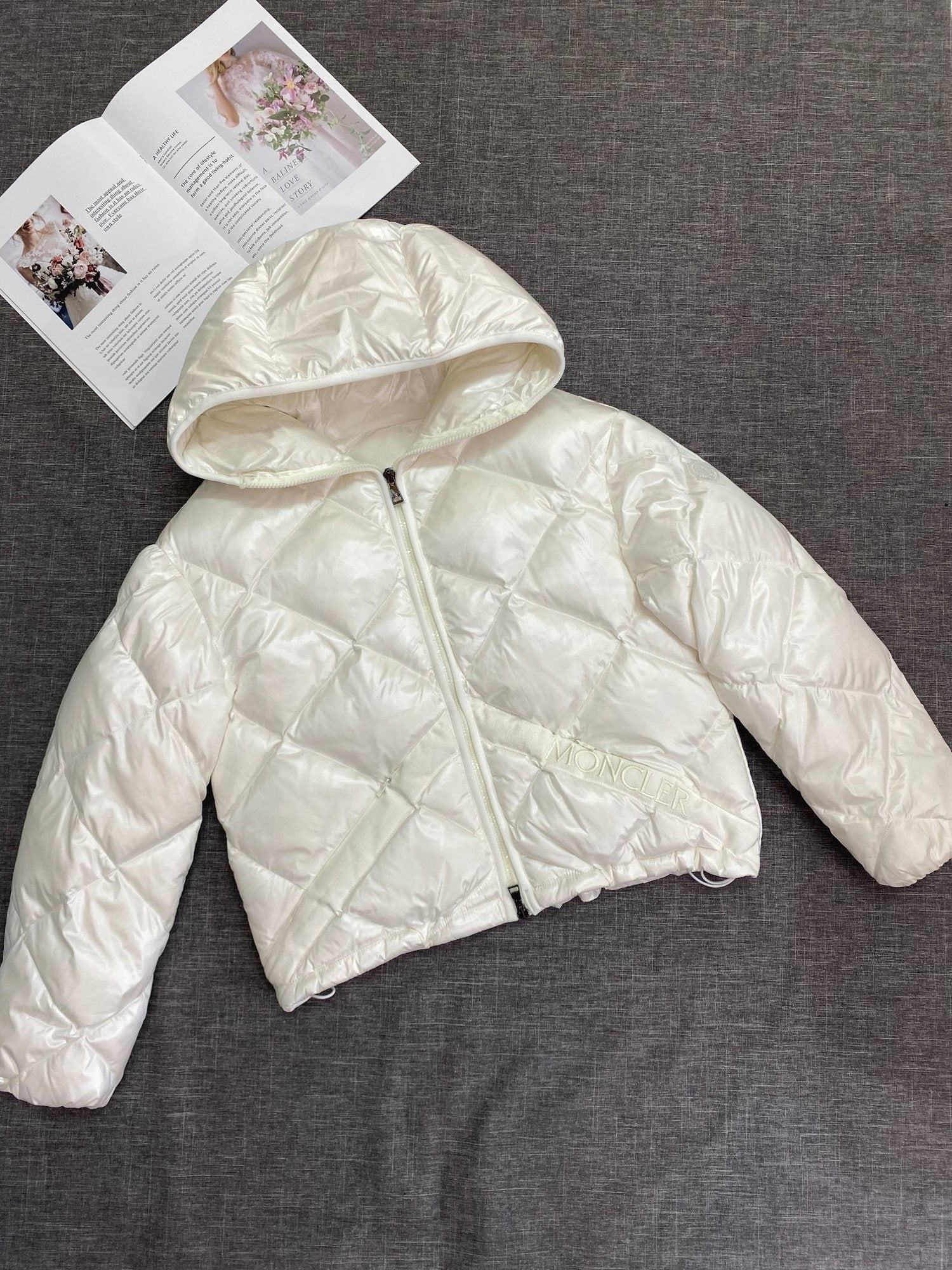 Moncler Women's Hooded Diamond-Quilt Puffer Coat — hero