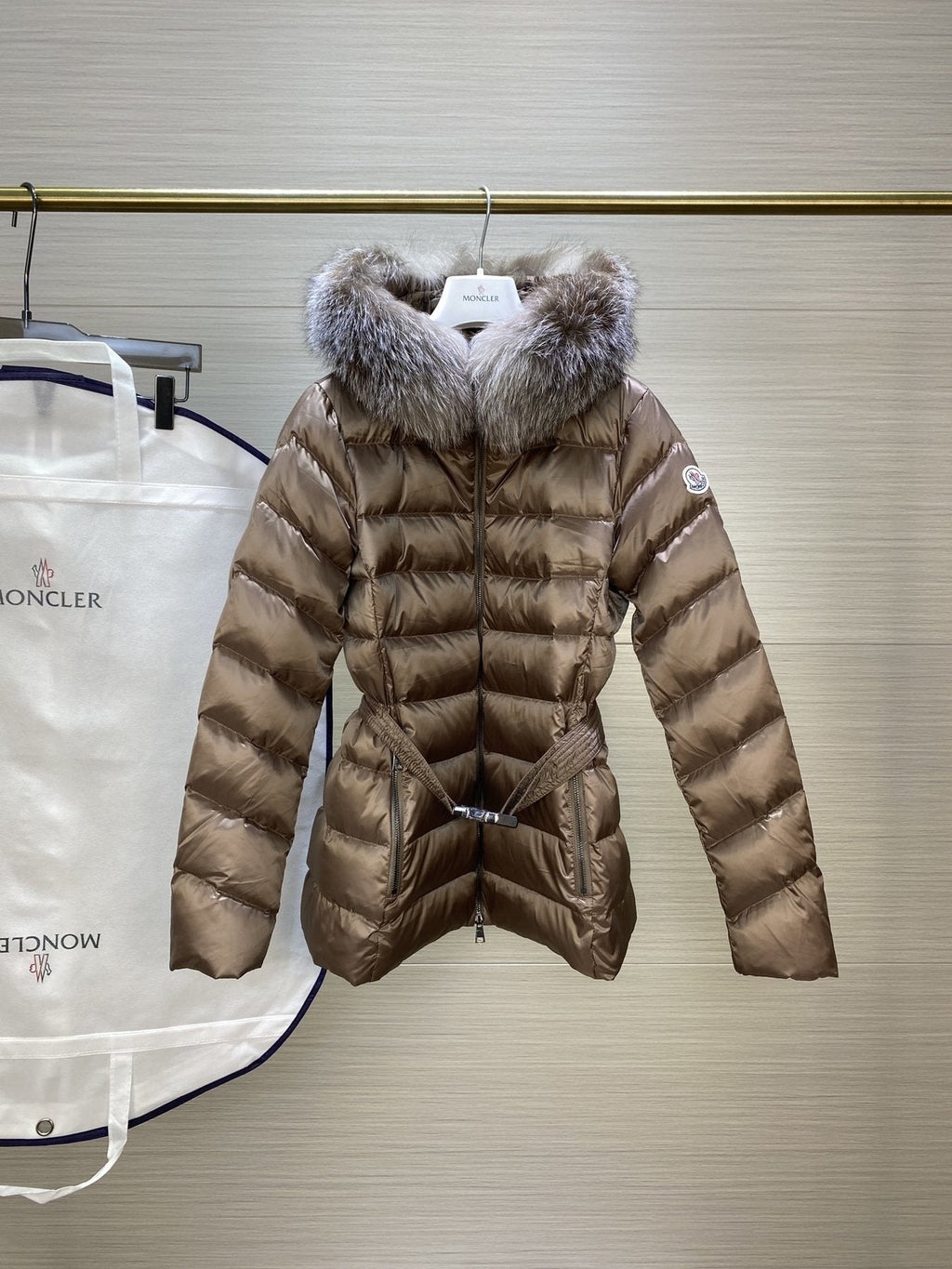 Moncler Fur-Trim Hood Belted Short Down Coat — front
