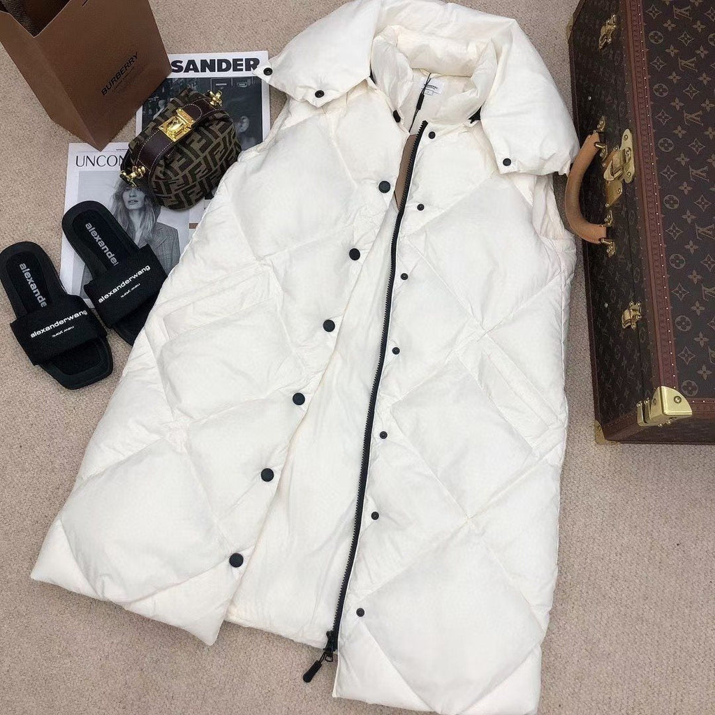 Burberry Long Diamond-Quilted Down Vest — front