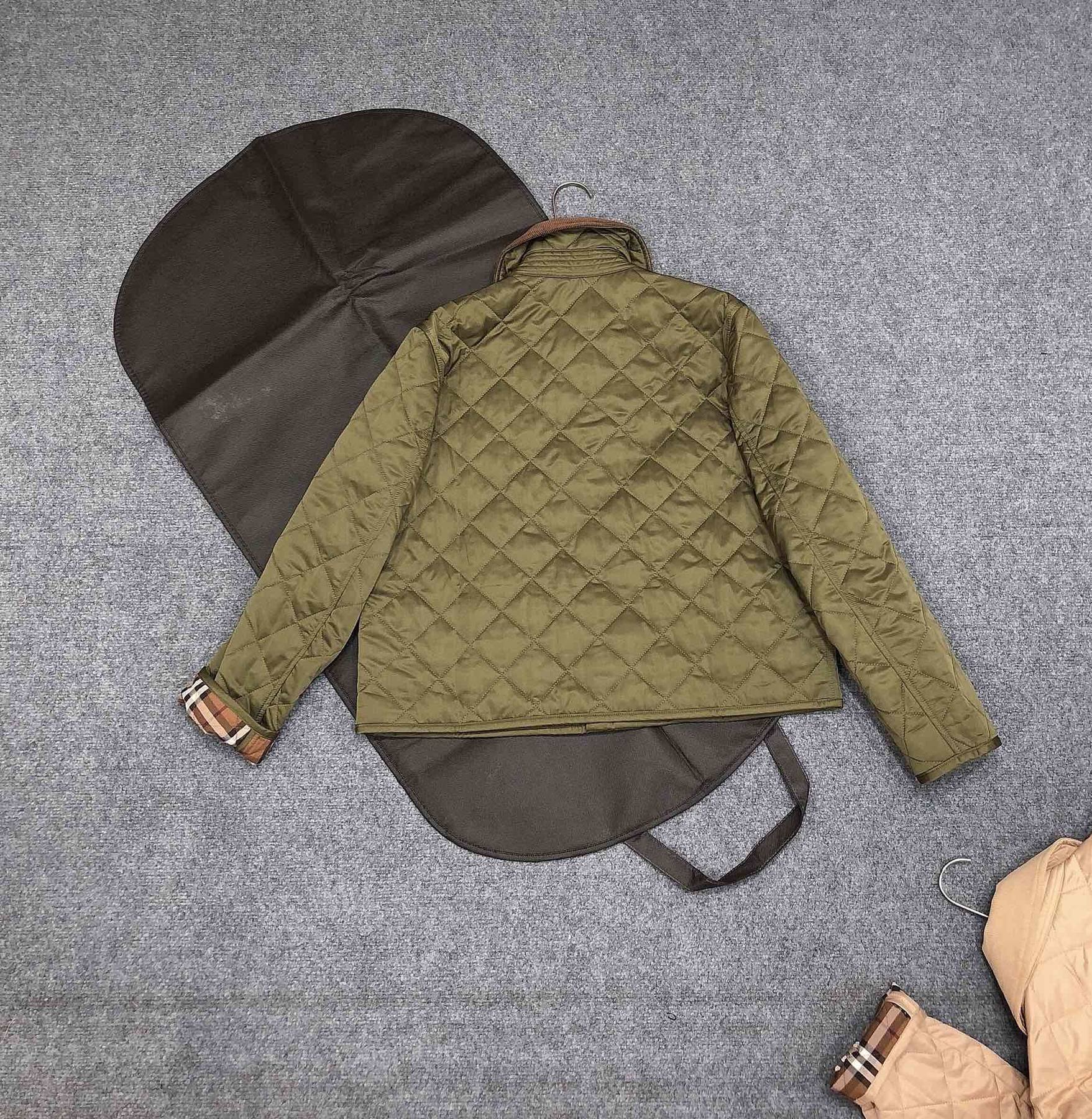 Burberry Corduroy-Collar Diamond-Quilted Jacket — back