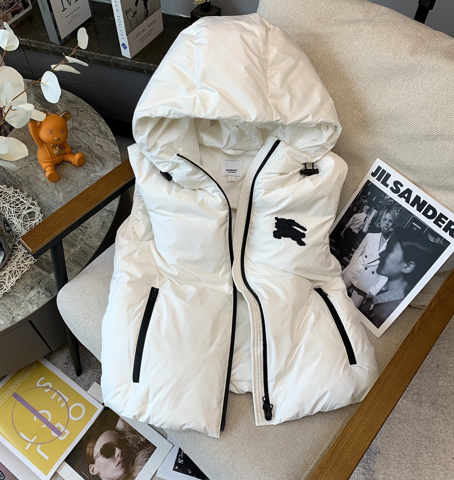 Burberry Pegasus-Emblem Hooded Down Vest — front