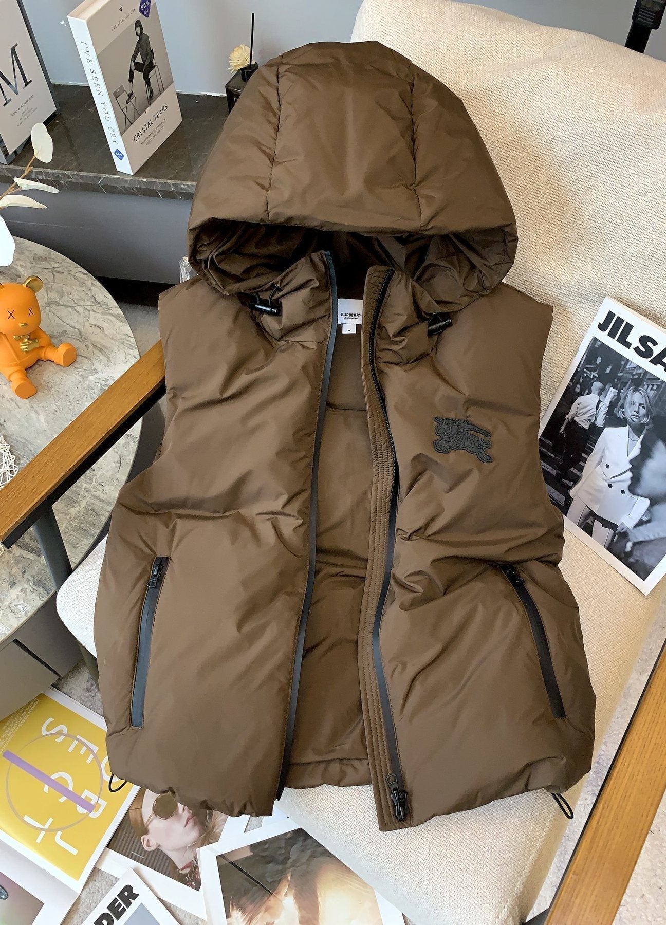 Burberry Pegasus-Emblem Hooded Down Vest — front