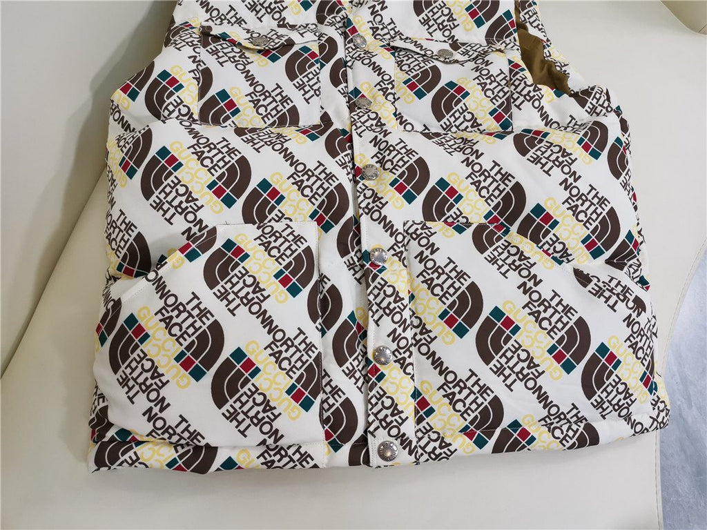 GUCCI White Logo-Print Hooded Padded Vest — detail