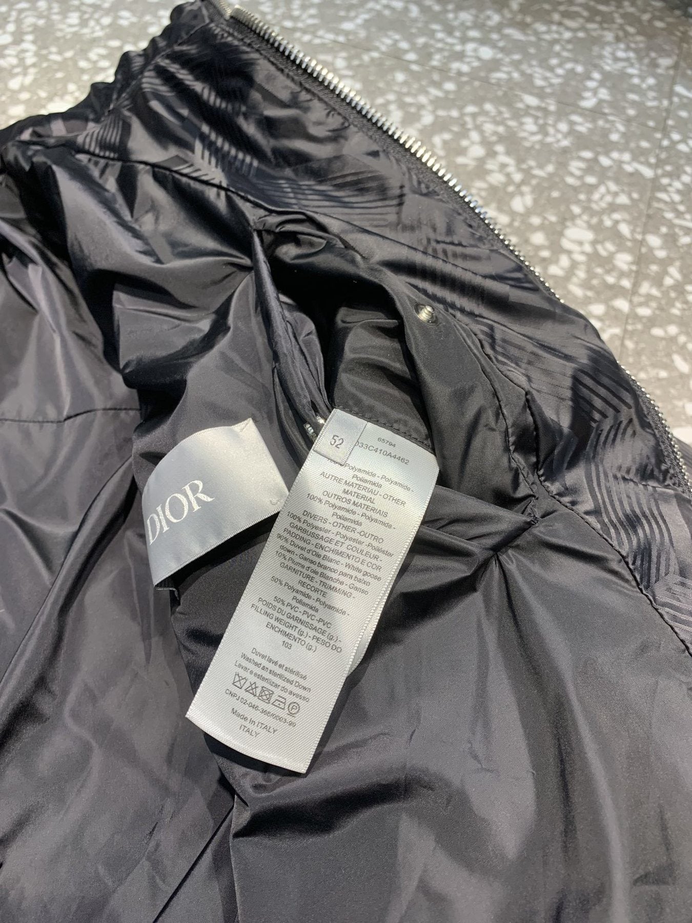 Dior Geometric-Pattern Short Down Jacket — neck_label