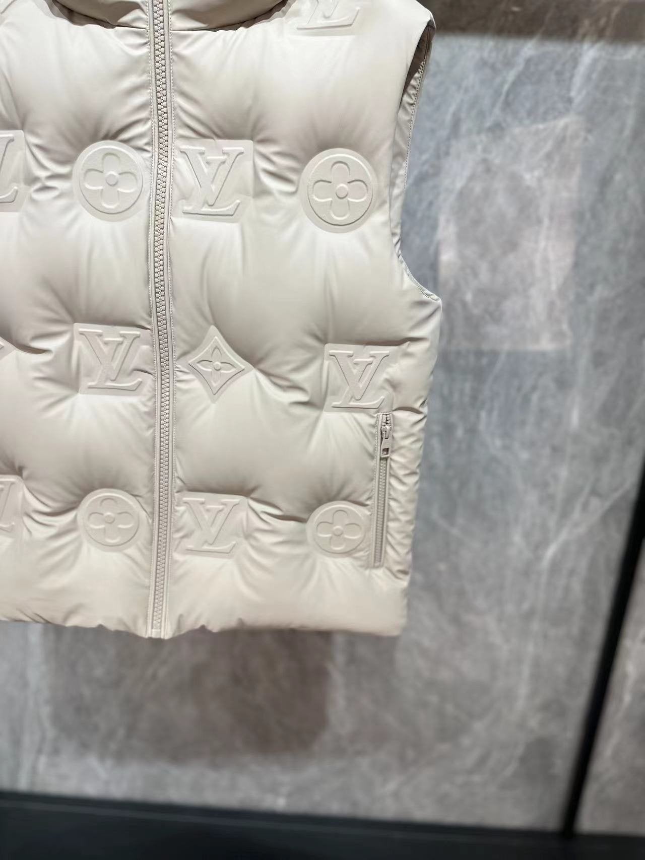 LV Tonal Monogram Hooded Quilted Vest — fabric_closeup