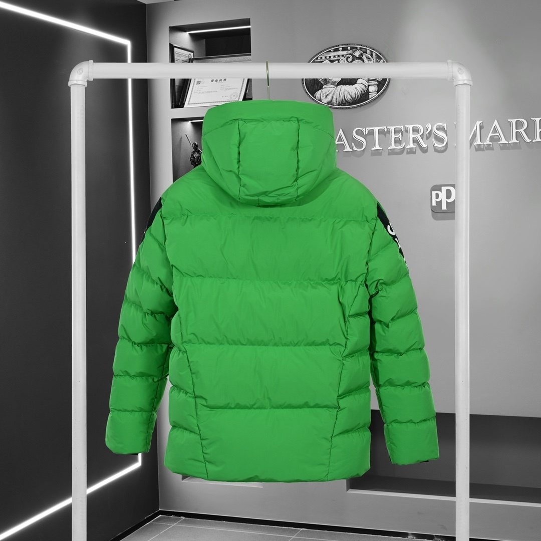 Moose Knuckles Hooded Puffer Jacket — back