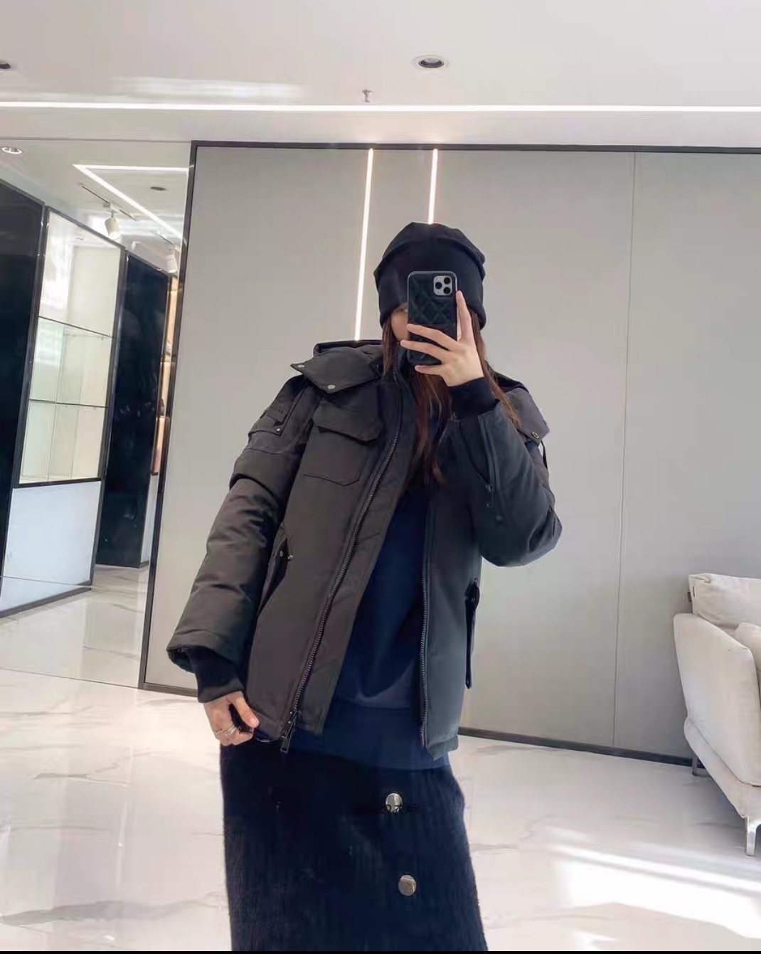 Moose Knuckles Contrast Panel Hooded Puffer Jacket — context