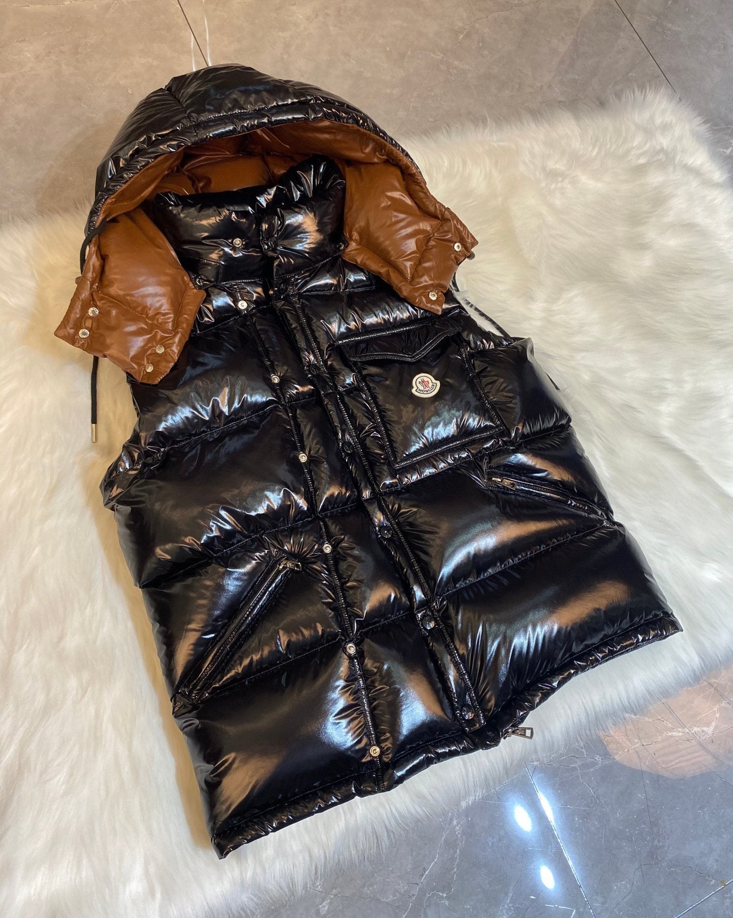 Moncler Glossy Convertible Puffer Coat — side