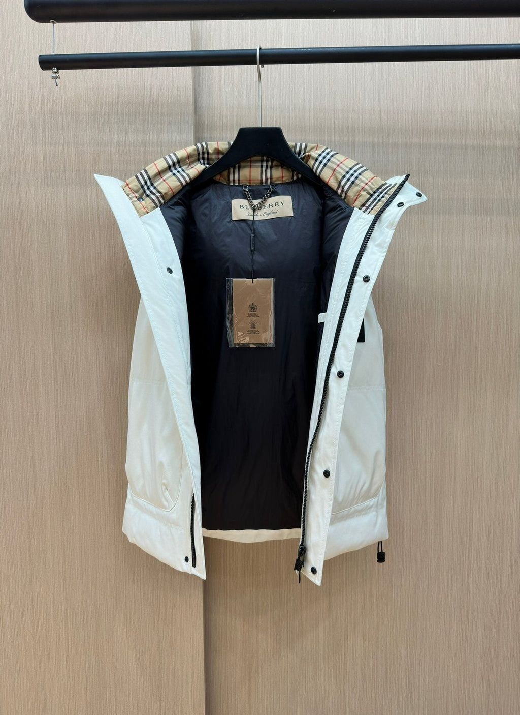 Burberry Hooded Padded Down Vest — hang_tag