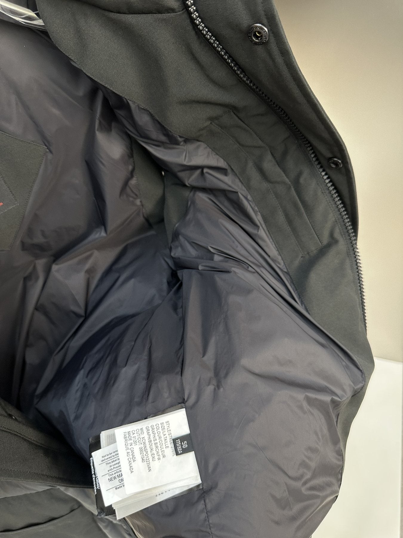 Canada Goose Black Padded Utility Vest — hang_tag
