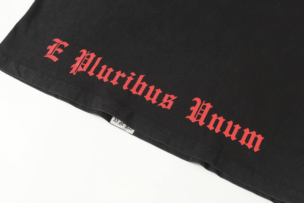 Godspeed E Pluribus Unum Statue Graphic T-Shirt — detail