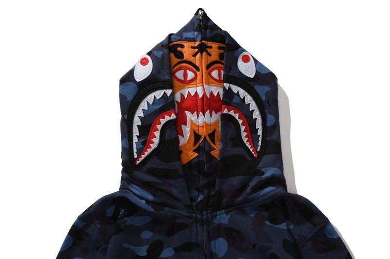 BAPE Shark Camo Full-Zip Hoodie — detail