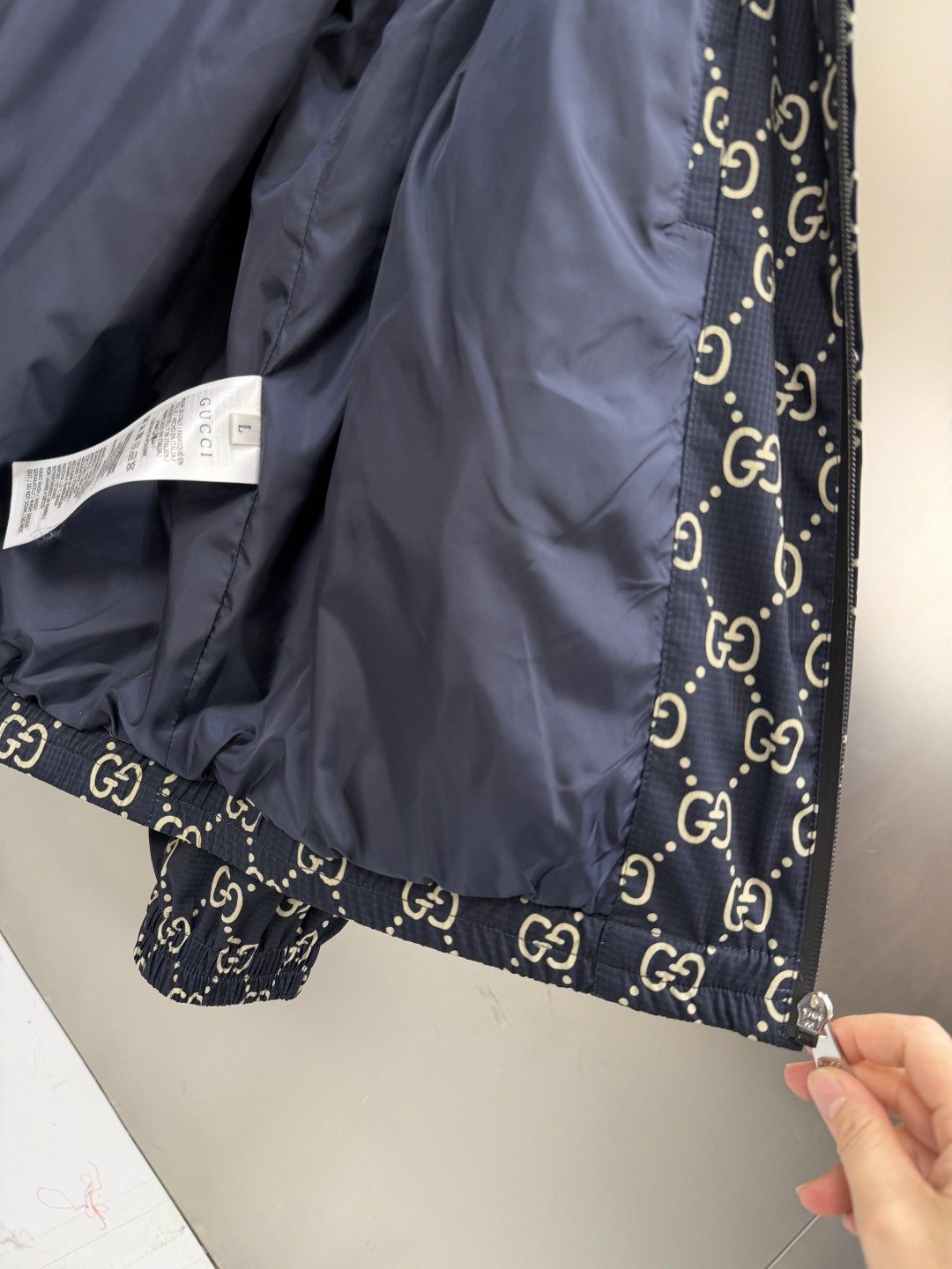 2026 Original Jacket Hooded Contrast Stripe Jacket — neck_label
