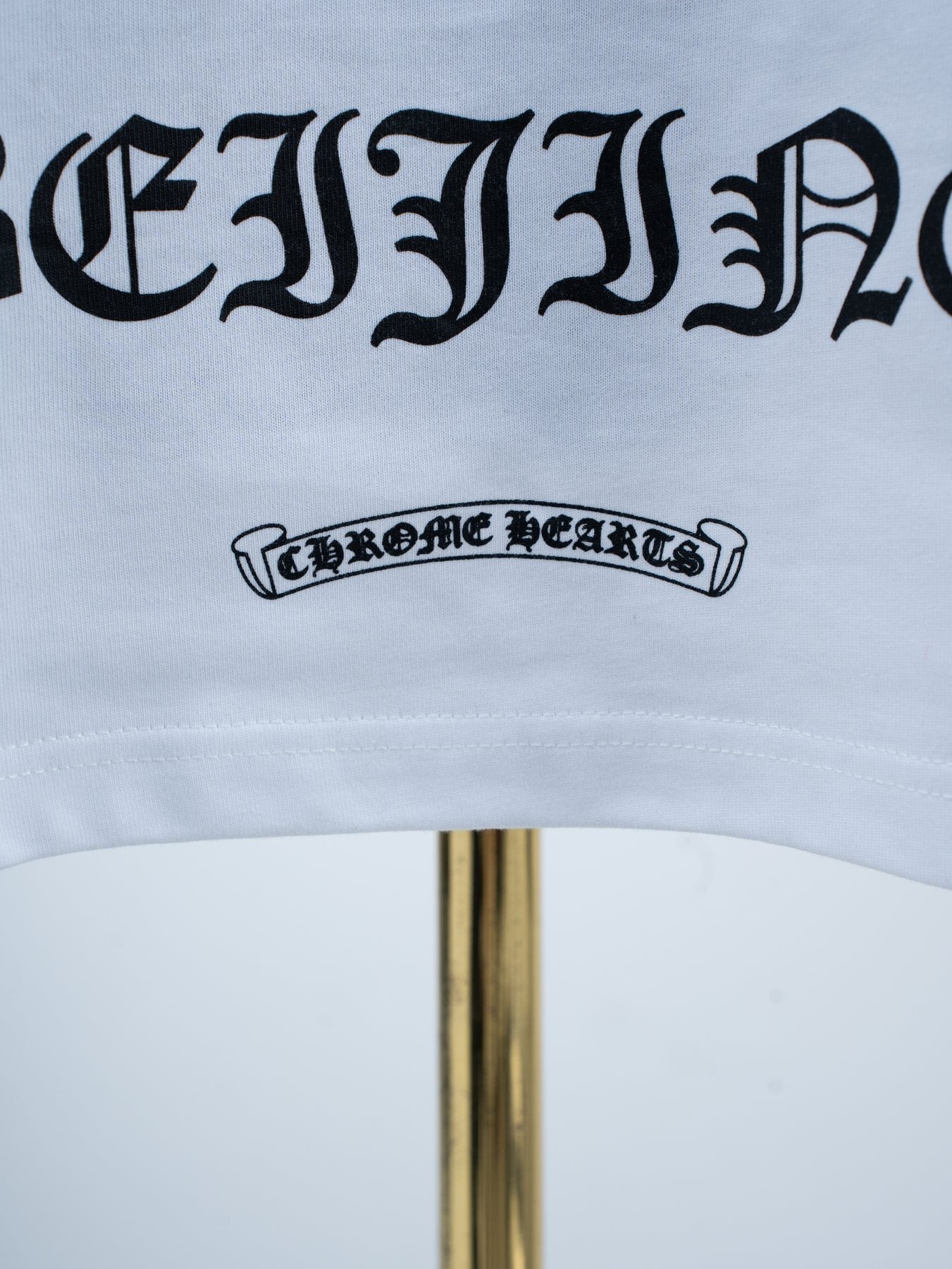 Chrome Hearts Horseshoe Script Graphic T-Shirt — detail