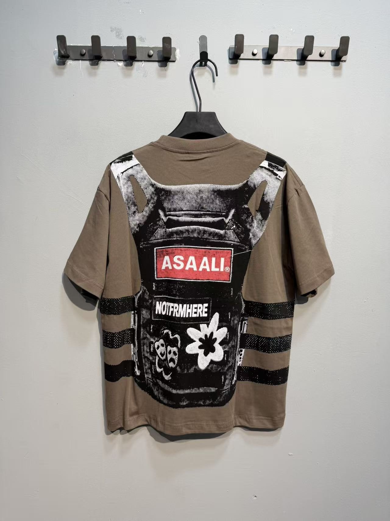 ASAALL Striped Panel Graphic Short-Sleeve T-Shirt — back