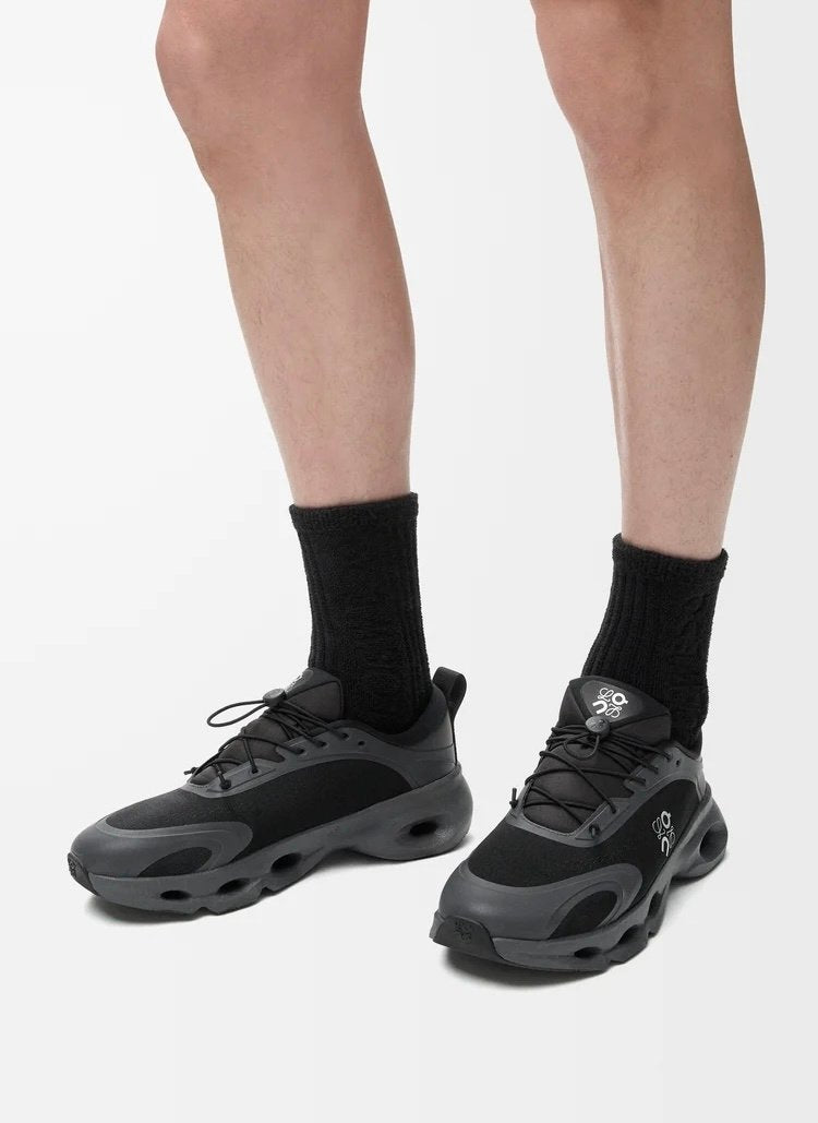 LOEWE x On Cloudsolo Black Lifestyle Sneakers