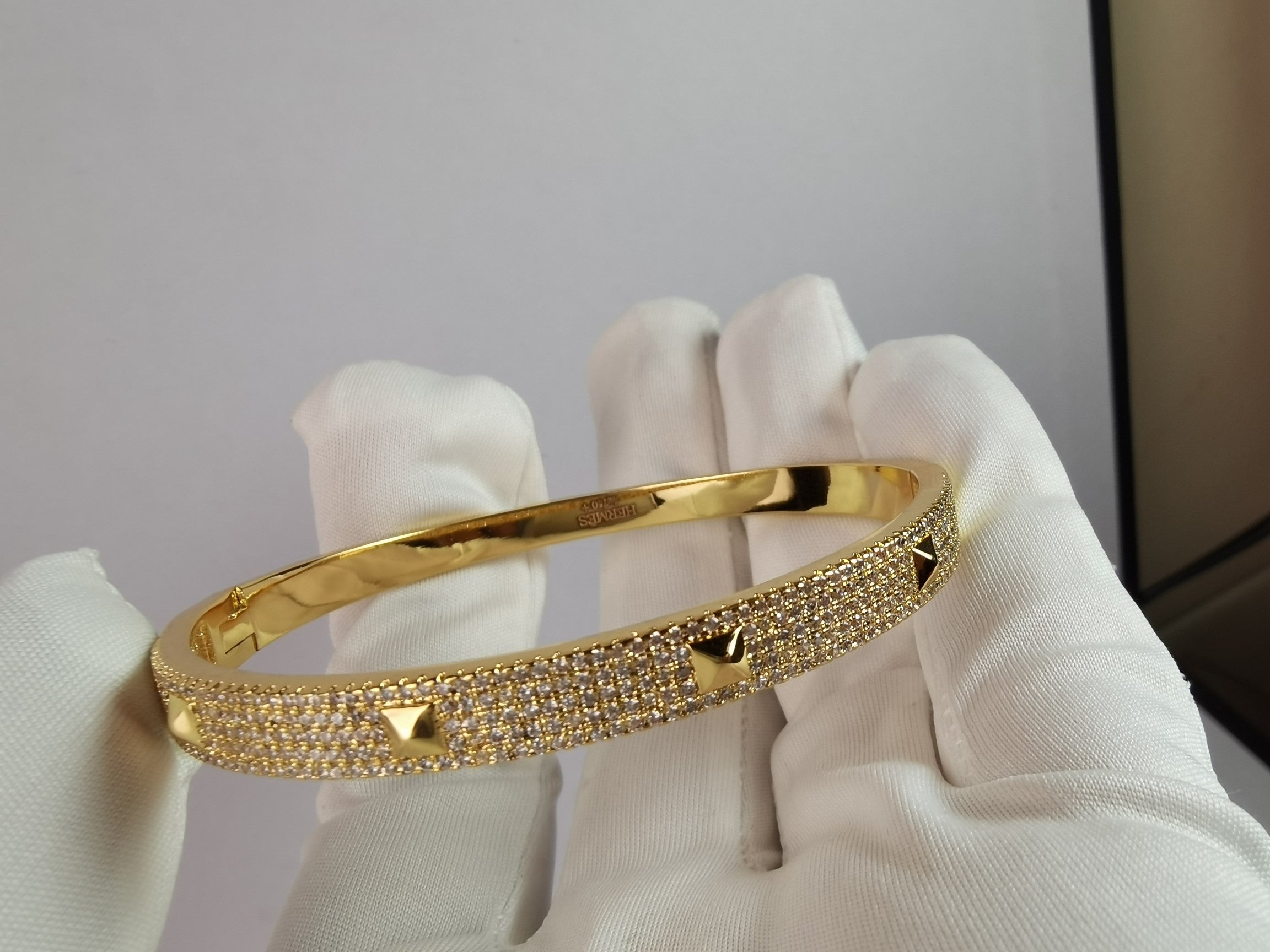 18K Collier De Chien Diamond Hermes Bracelet