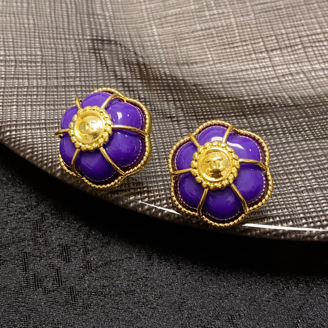 18K  Chanel Purple Flowers Earrings