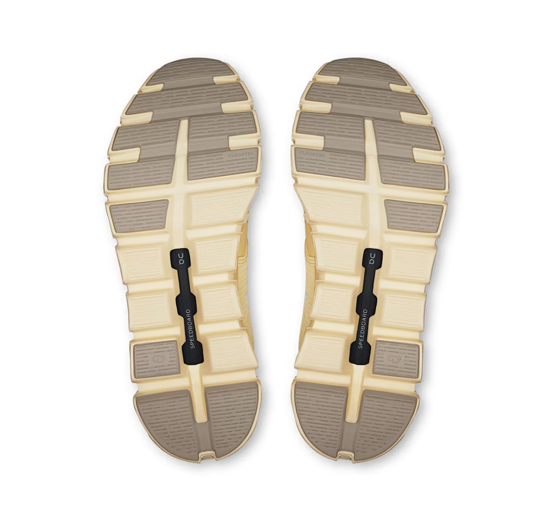 On Women's Cloud 6 Waterproof Nectar/Castor Lifestyle Sneakers