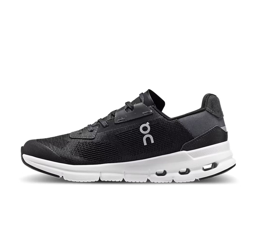On Women's Cloudrift Black/White Lifestyle Sneakers