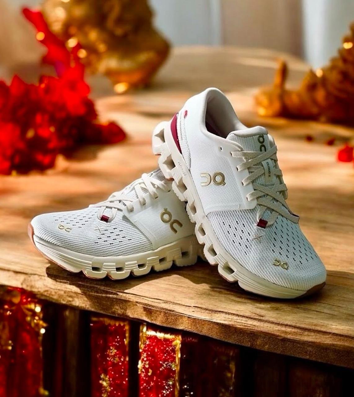 On Cloud X 4 Training Shoes